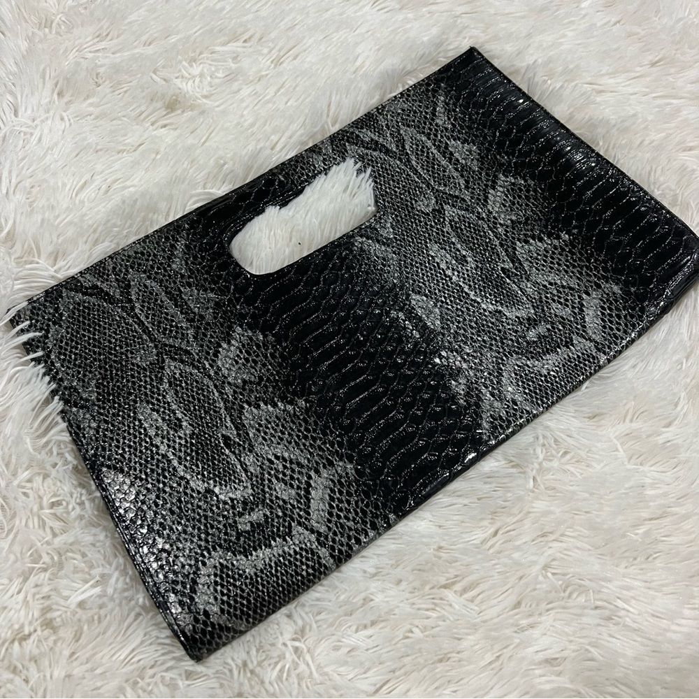 Giannini Faux Leather snake print clutch purse